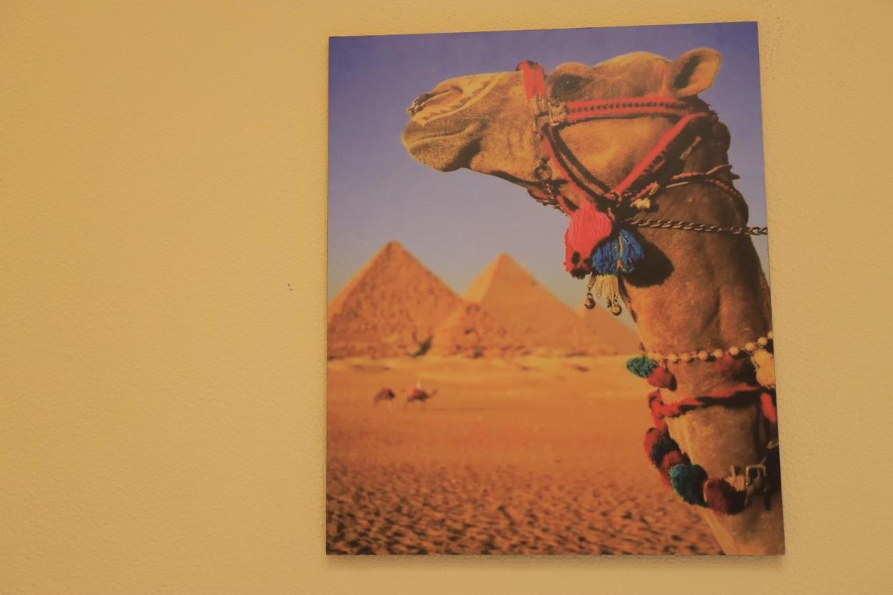 Magic Golden Pyramids View Hotel Kafrat al Jabal Luaran gambar