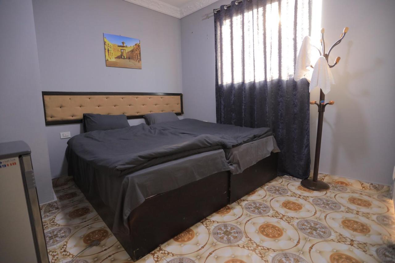 Magic Golden Pyramids View Hotel Kafrat al Jabal Luaran gambar