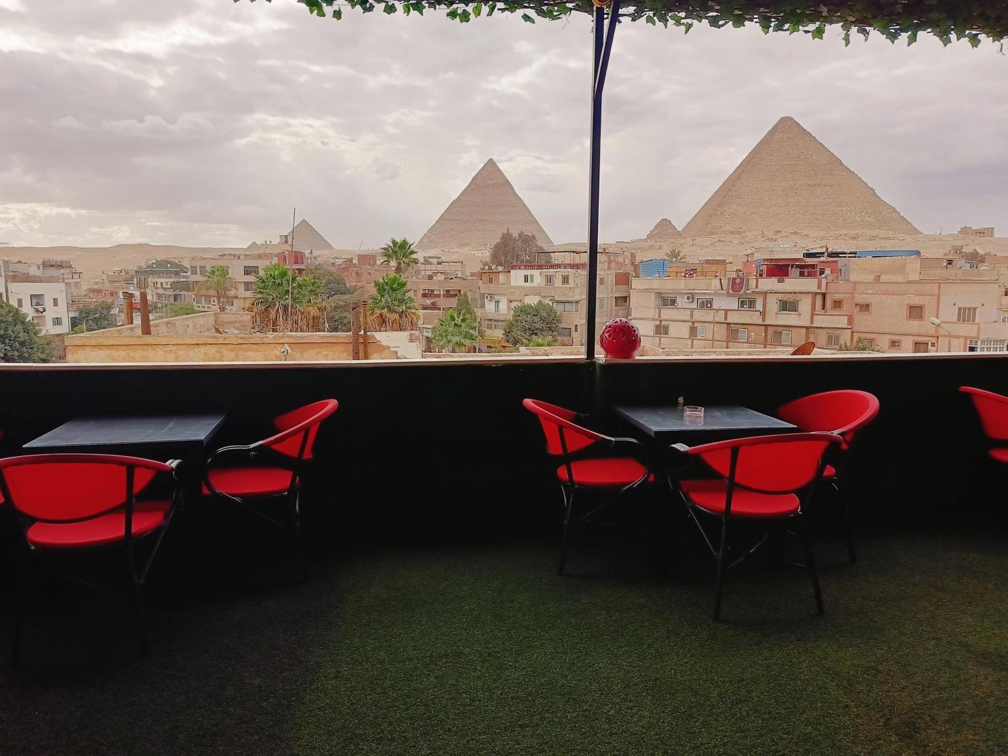 Magic Golden Pyramids View Hotel Kafrat al Jabal Luaran gambar