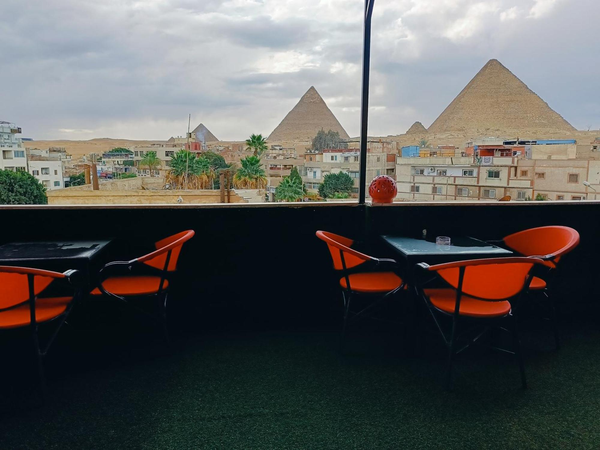 Magic Golden Pyramids View Hotel Kafrat al Jabal Luaran gambar