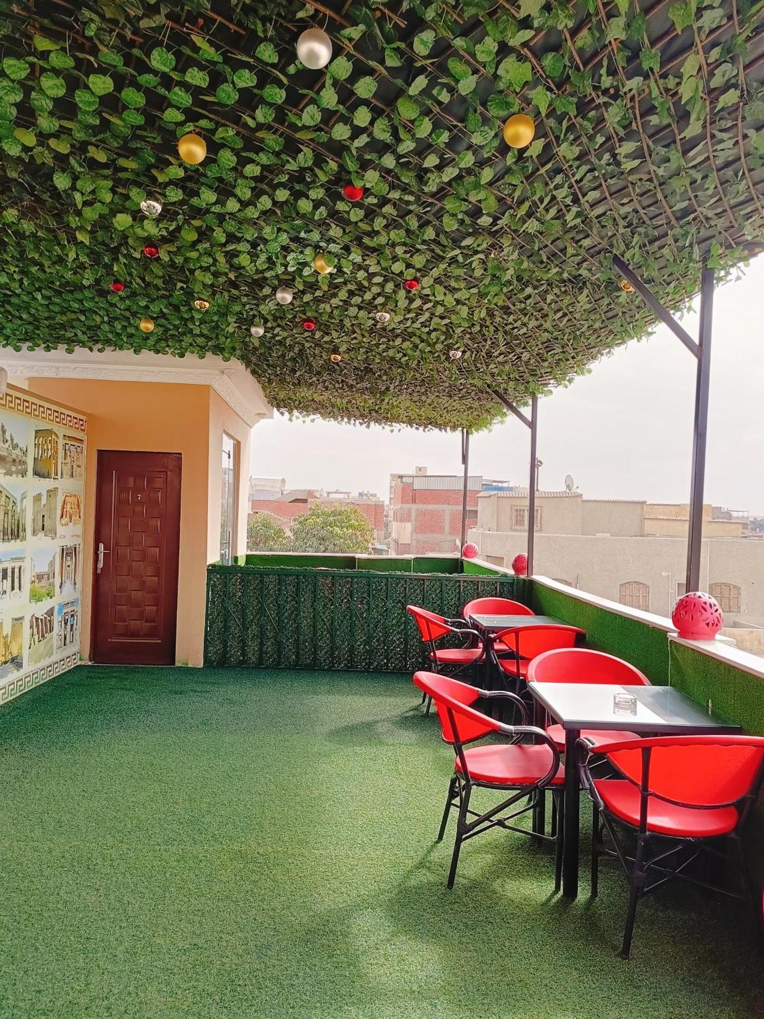 Magic Golden Pyramids View Hotel Kafrat al Jabal Luaran gambar
