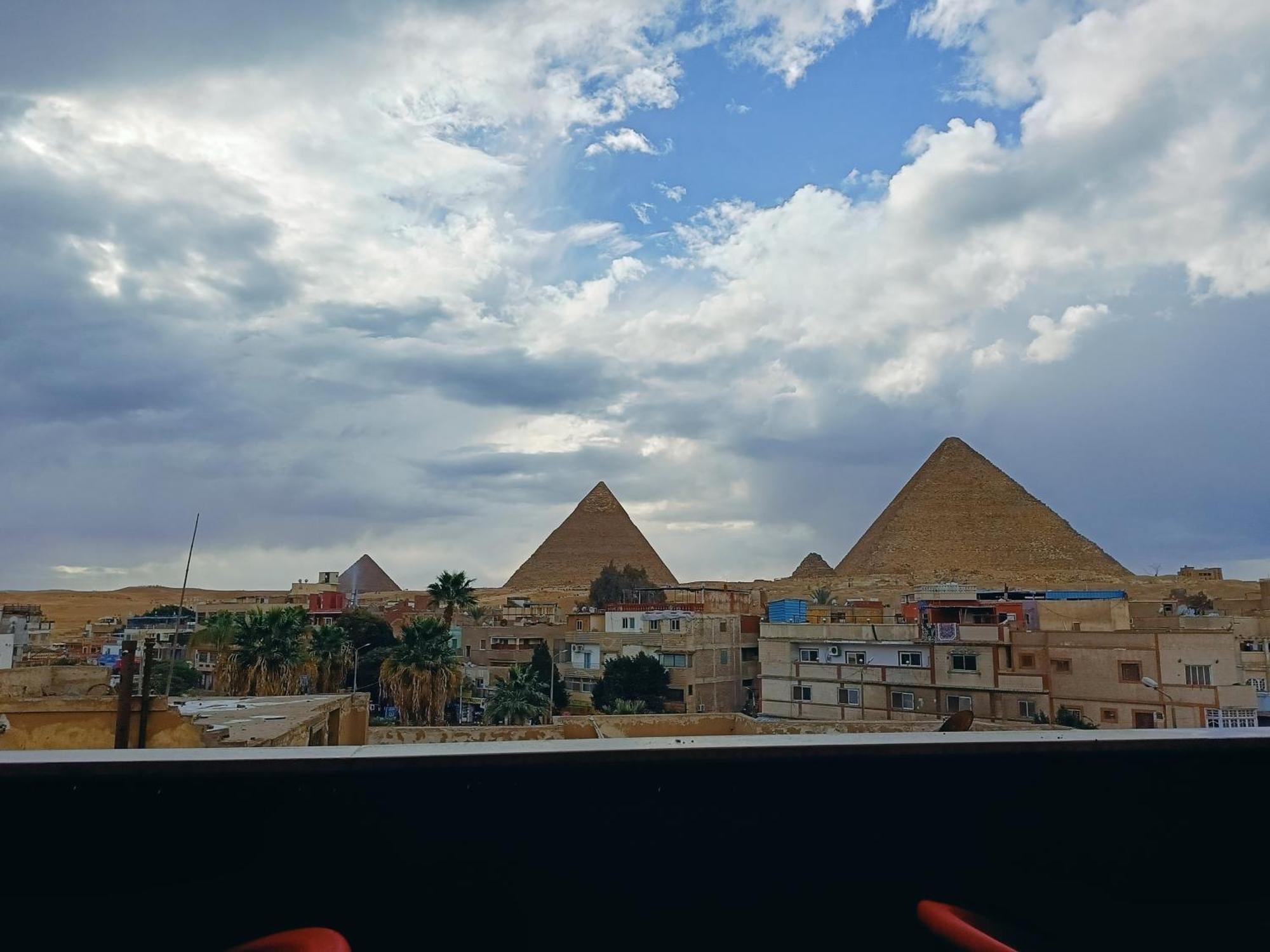 Magic Golden Pyramids View Hotel Kafrat al Jabal Luaran gambar