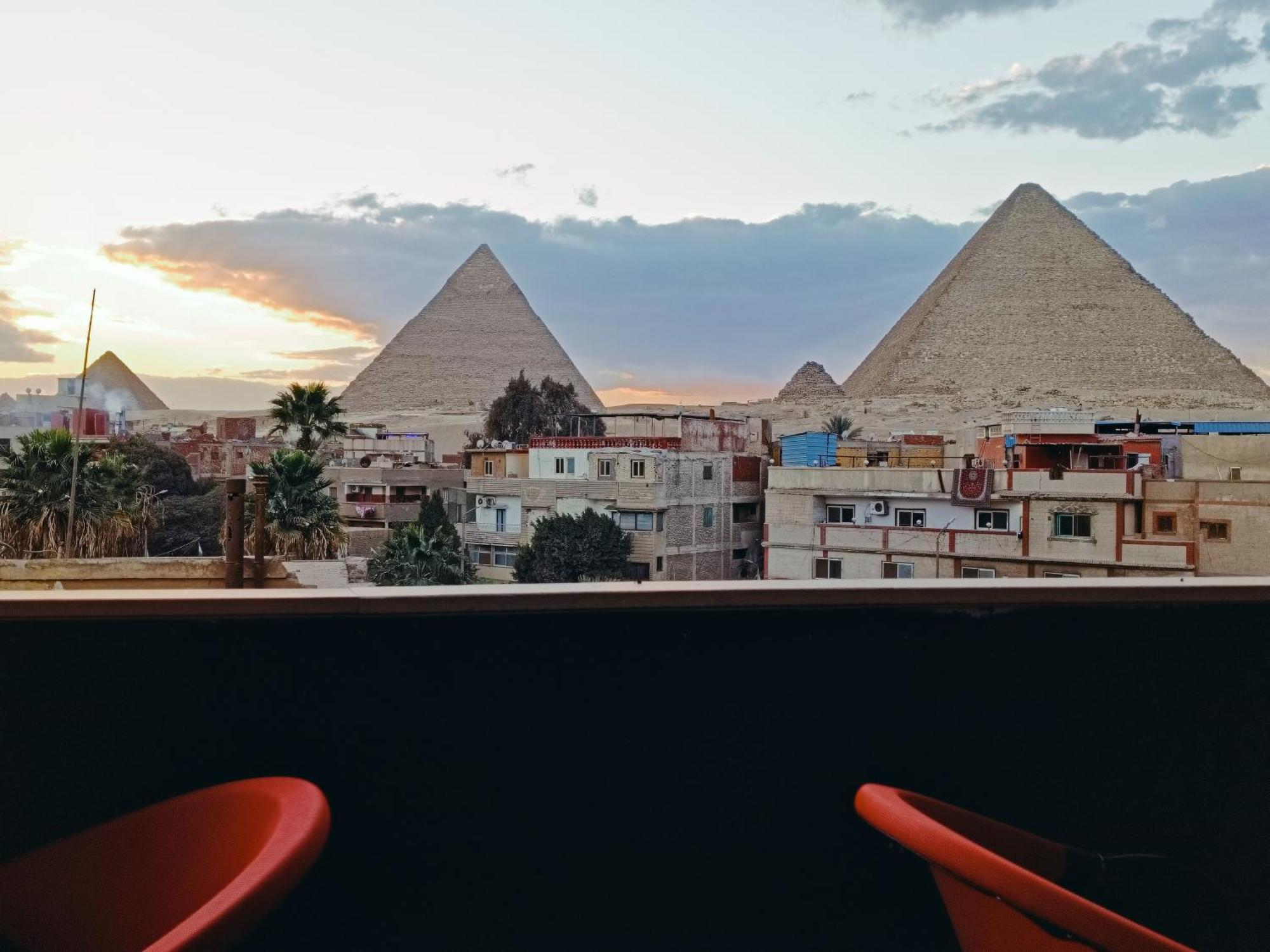 Magic Golden Pyramids View Hotel Kafrat al Jabal Luaran gambar