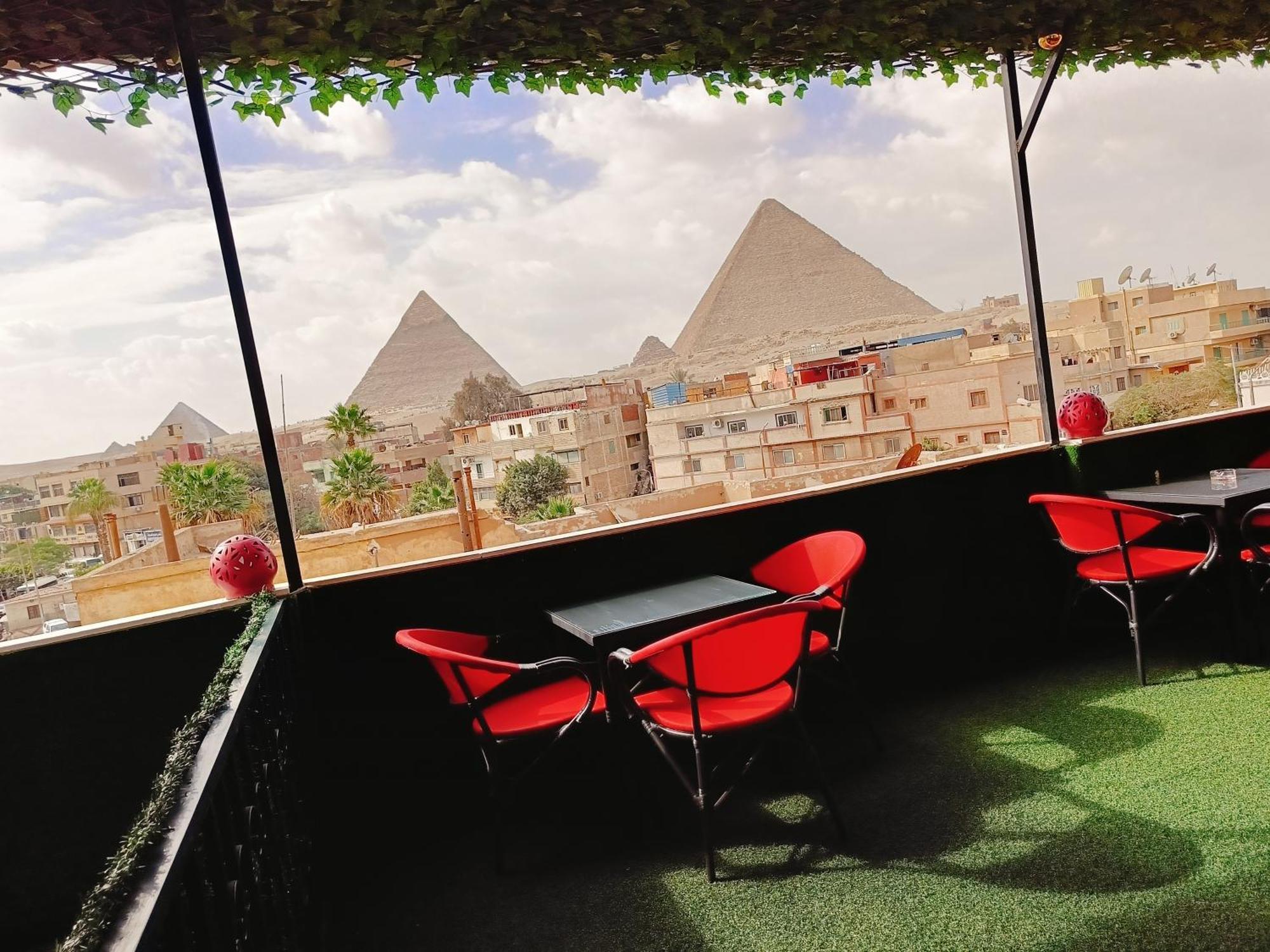 Magic Golden Pyramids View Hotel Kafrat al Jabal Luaran gambar