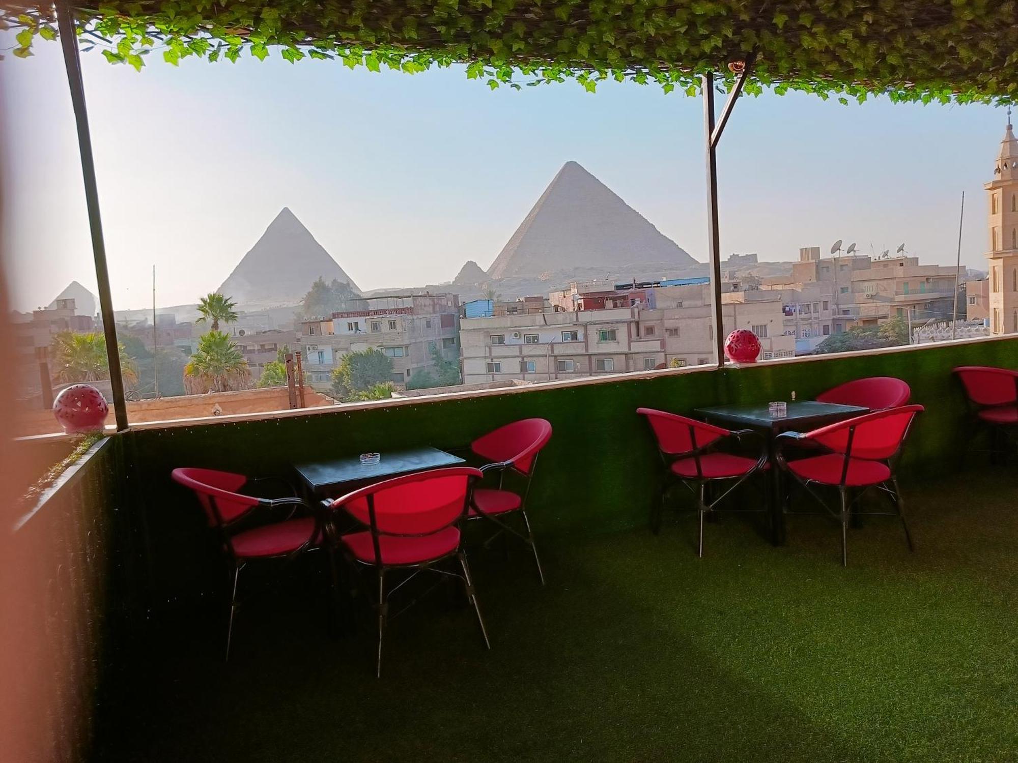 Magic Golden Pyramids View Hotel Kafrat al Jabal Luaran gambar