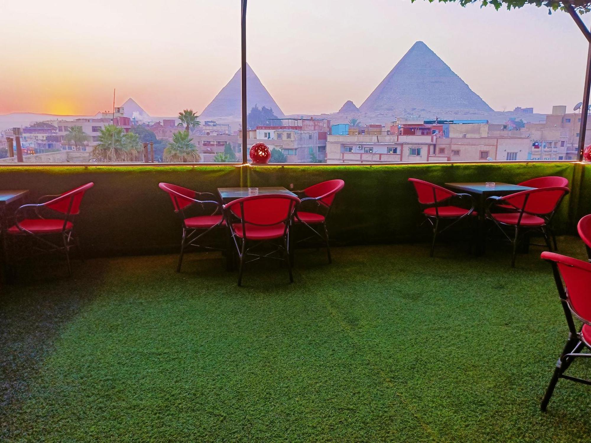 Magic Golden Pyramids View Hotel Kafrat al Jabal Luaran gambar