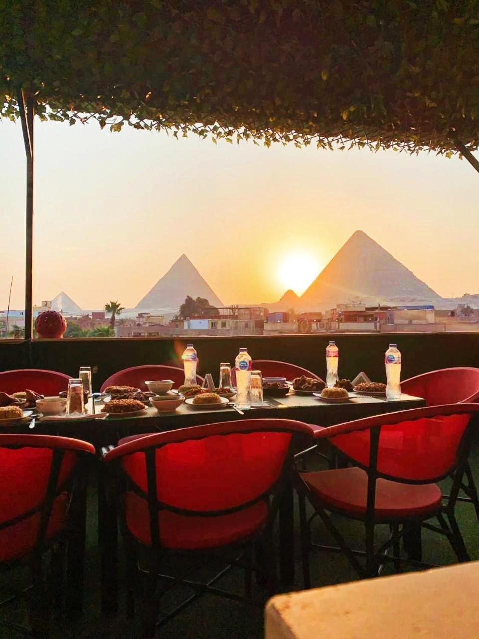 Magic Golden Pyramids View Hotel Kafrat al Jabal Luaran gambar