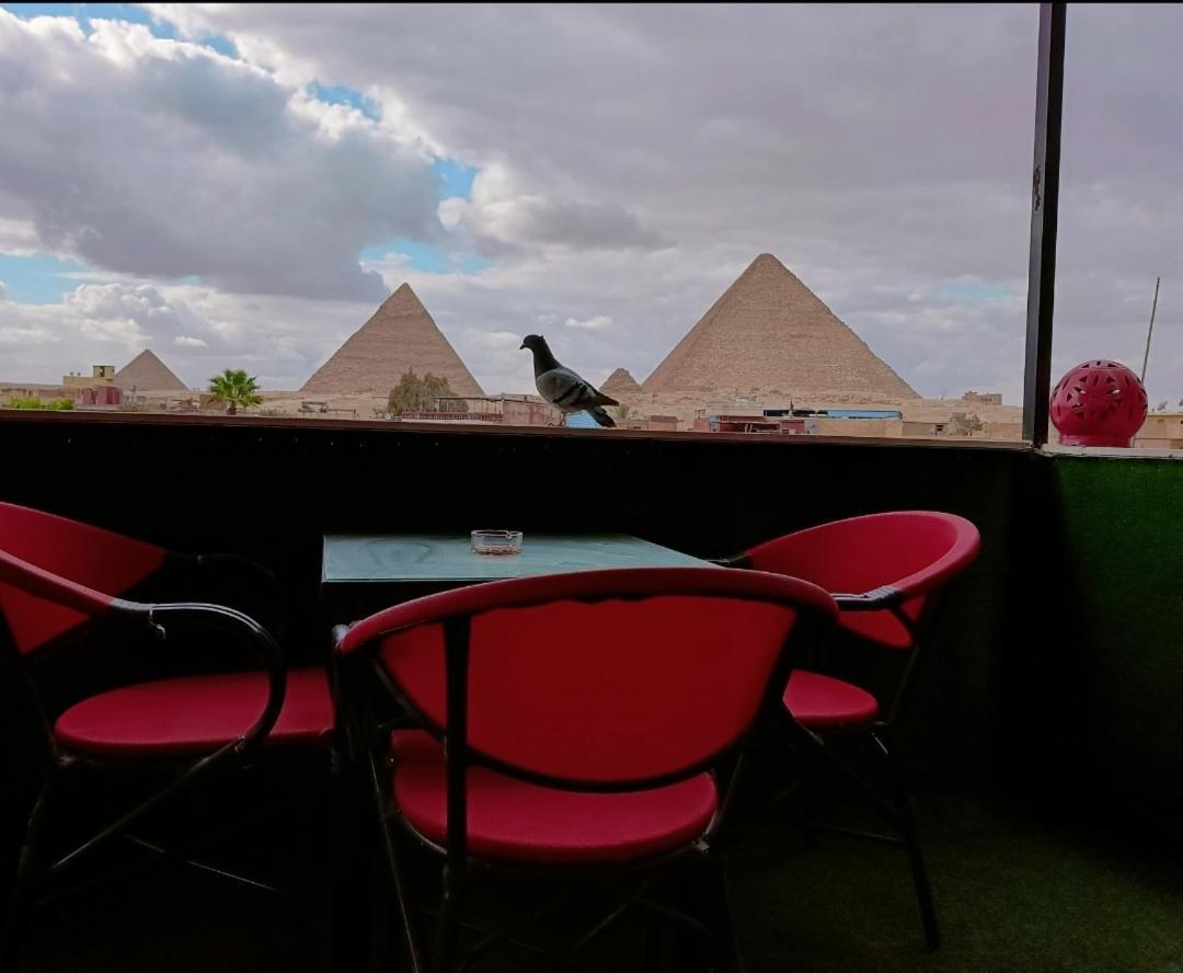 Magic Golden Pyramids View Hotel Kafrat al Jabal Luaran gambar