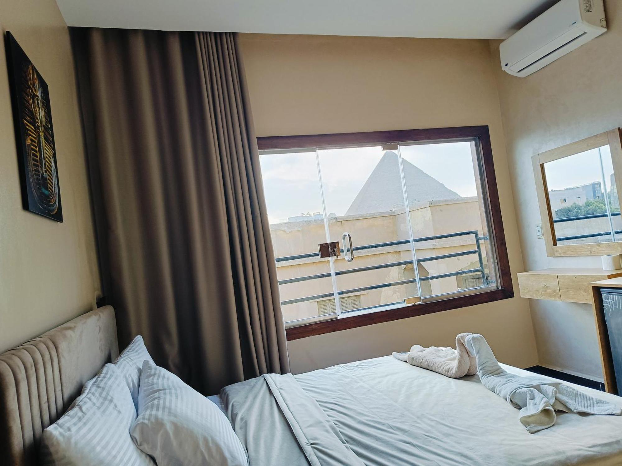 Magic Golden Pyramids View Hotel Kafrat al Jabal Luaran gambar
